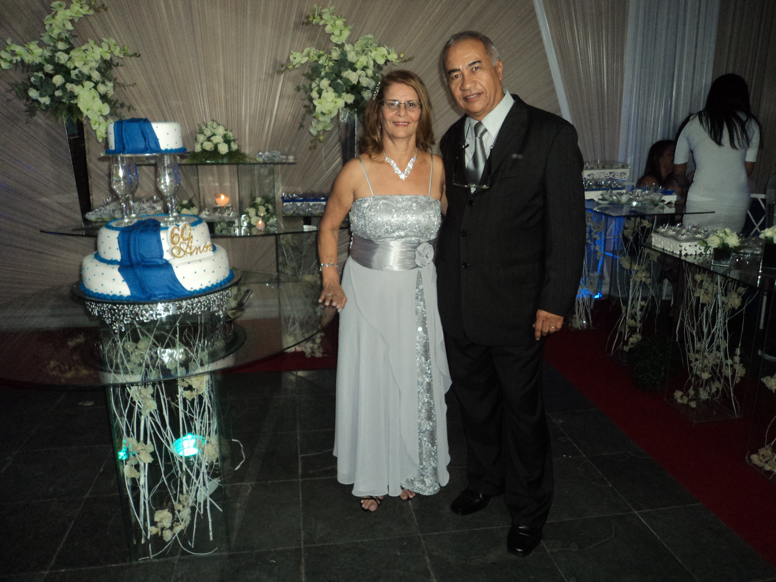 A aniversariante Ocilene com Túlio