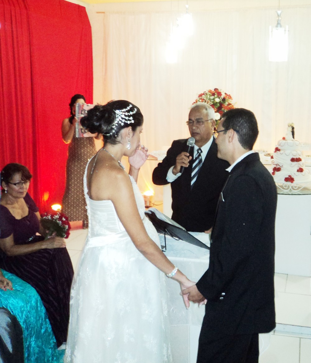cropped-foto-boa-cerimônia-de-casamento-Marcley-e-Carla-7.12.13.jpg